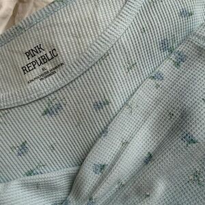 PINK REPUBLIC Pastel Blue Floral Waffle Knit Top